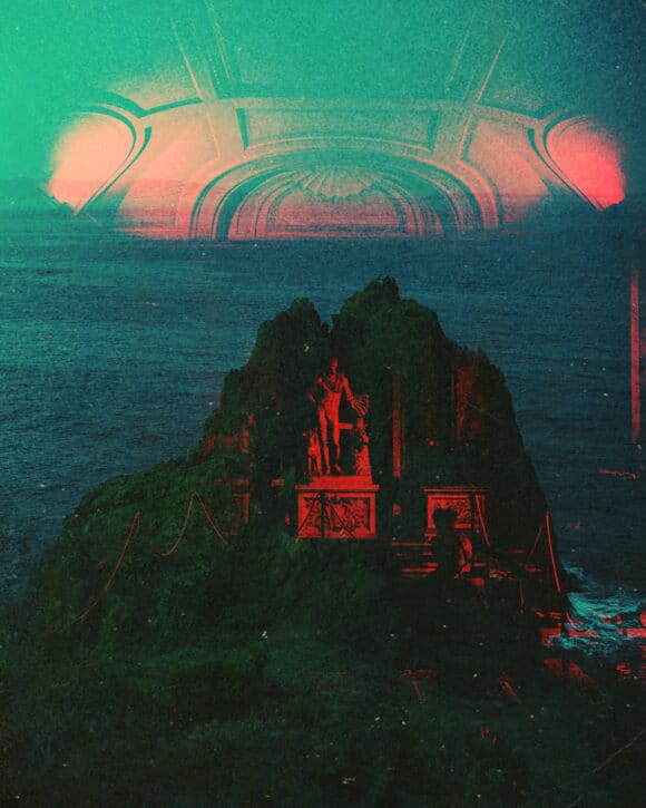 © Tristan Hollingsworth