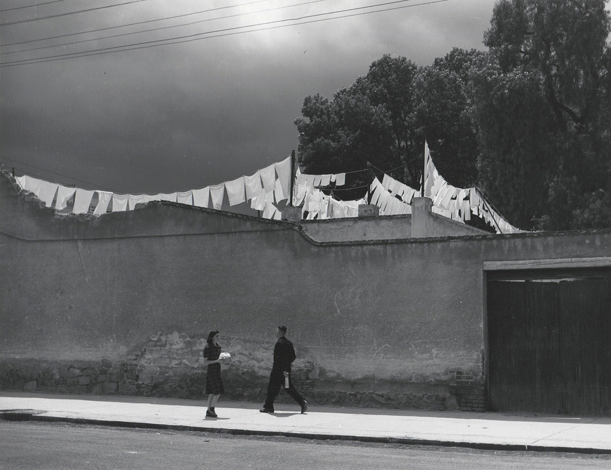 © Manuel Álvarez Bravo / La Galerie Rouge – Asociacíon Manuel Álvarez Bravo