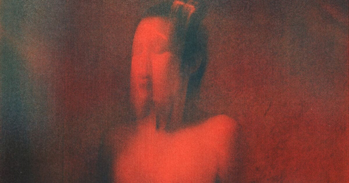 © Tristan Hollingsworth