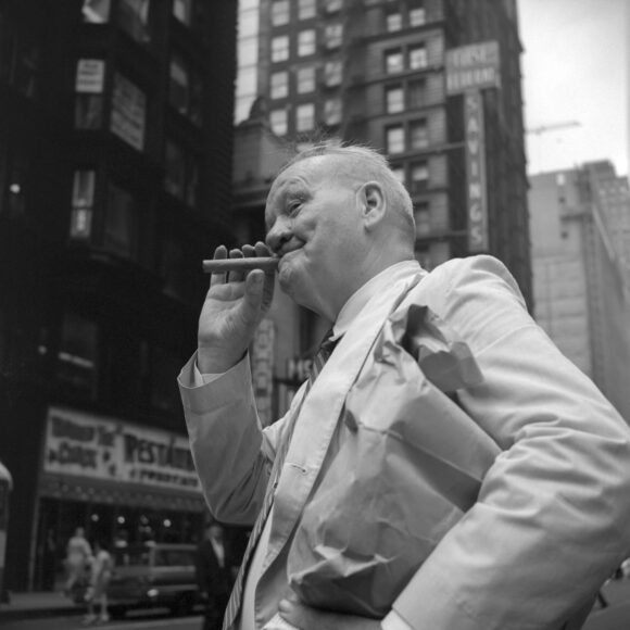 © Vivian Maier / Estate of Vivian Maier, Courtesy of Maloof Collection and Howard Greenberg Gallery, NY