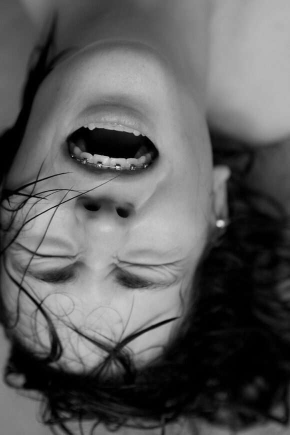 © Yura Taralov