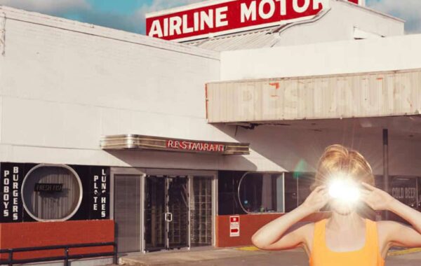 © Kourtney Roy