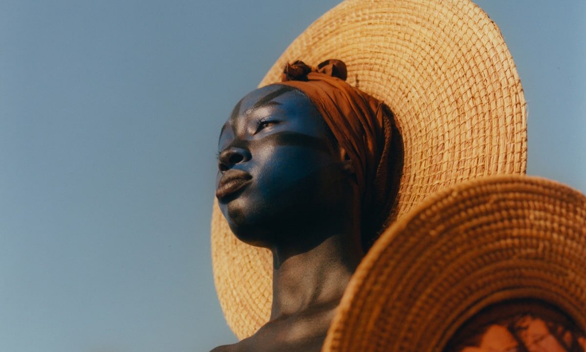 © Toby Coulson