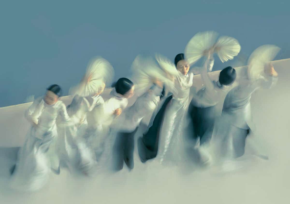 © Chiron Duong