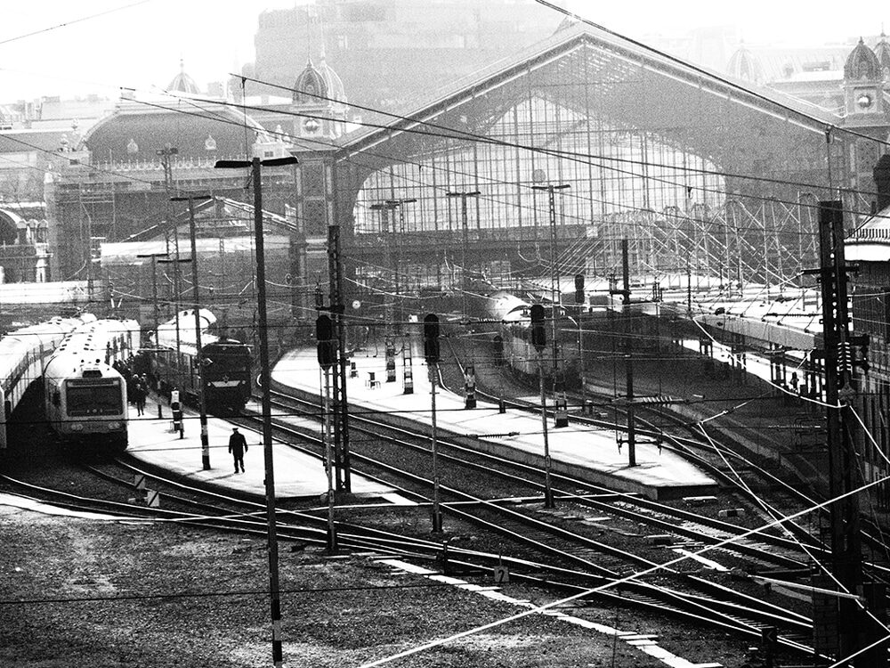 Paris Gare de Lyon © Sarah Moon