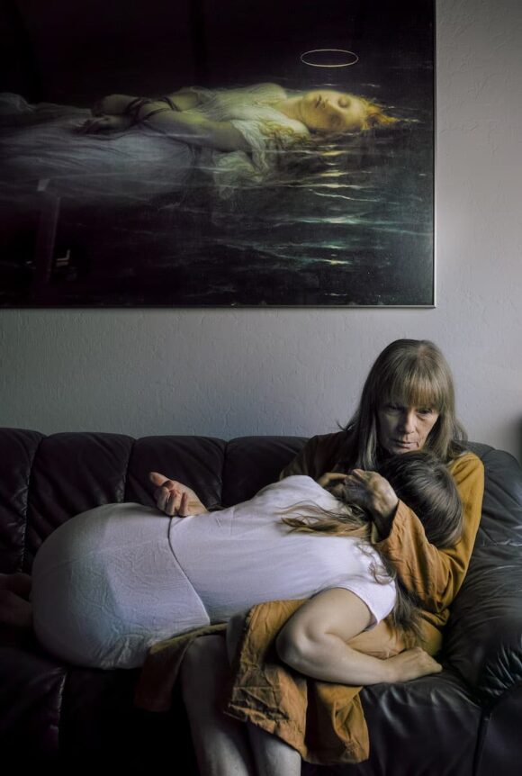 © Elizabeth Hibbard