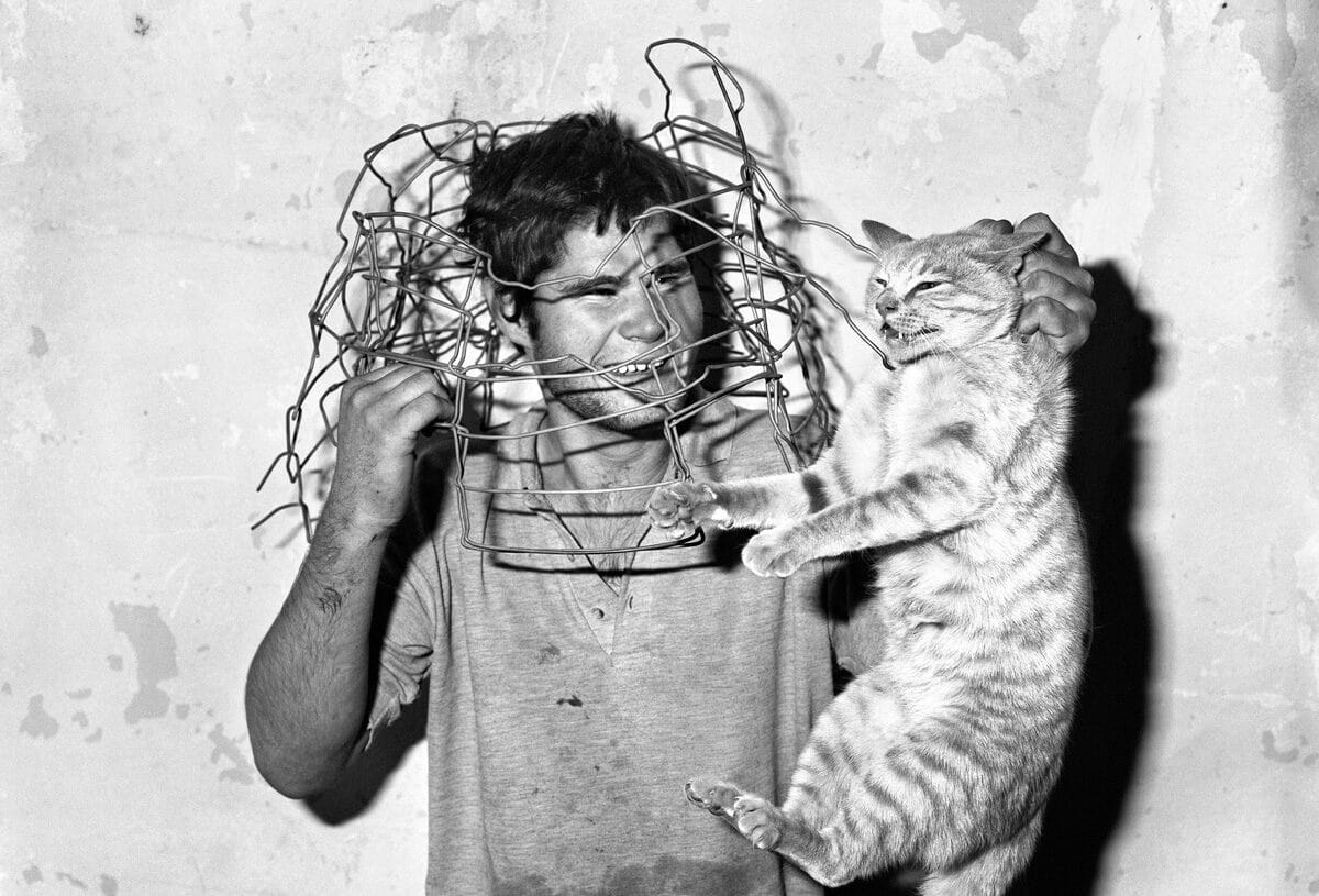 © Roger Ballen
